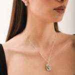 Embrase Necklace