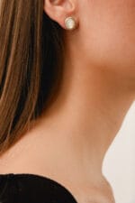 Simplicity Fildishi Earring