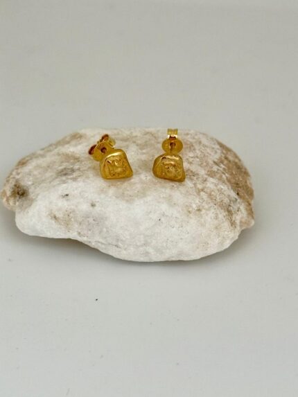 Aura Earing