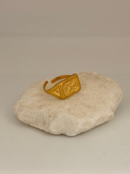 Soul Rectangular Ring