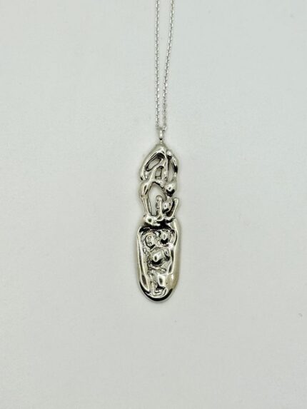 Totem pendant - M12