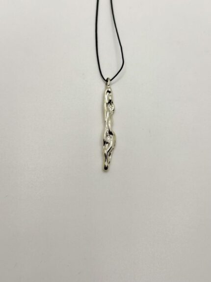 Totem pendant M3