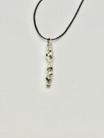 Totem pendant - M8